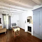 Woodland Hill Retreat * Blanquefort-sur-Briolance